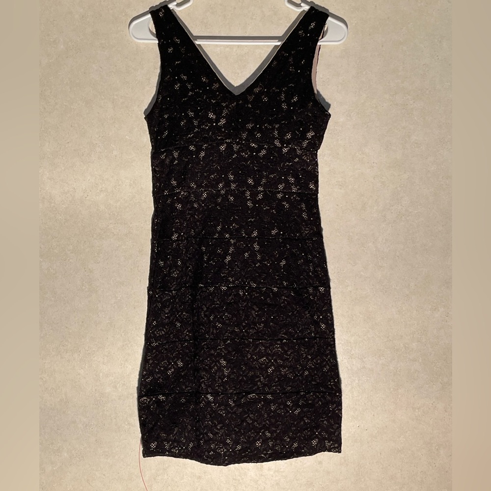 INTERMISSION Dress Sz 6